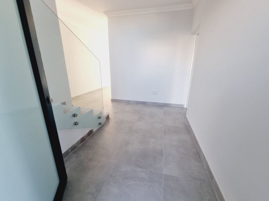 3 Bedroom Property for Sale in Sandown Western Cape